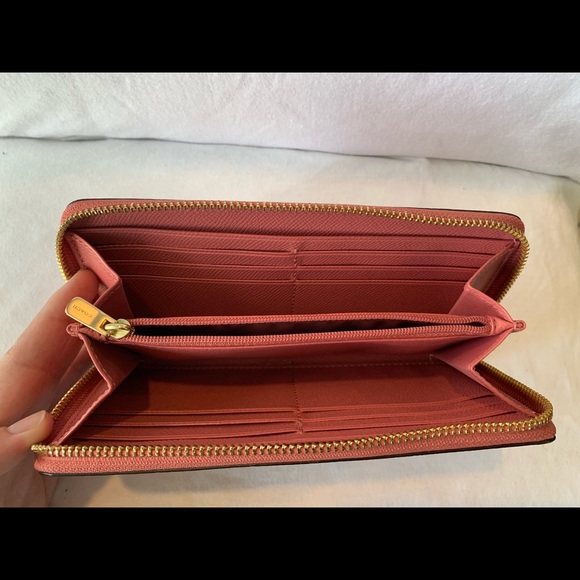 Large Pink Coach Wallet - Picture 3 of 7
